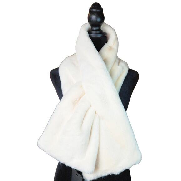 Apparis Accessories - APPARIS Bambi Faux Fur Scarf